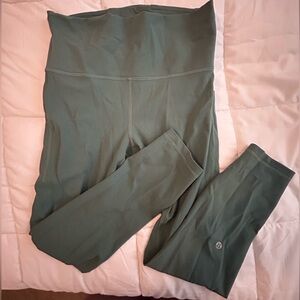 Lululemon green leggings size 10